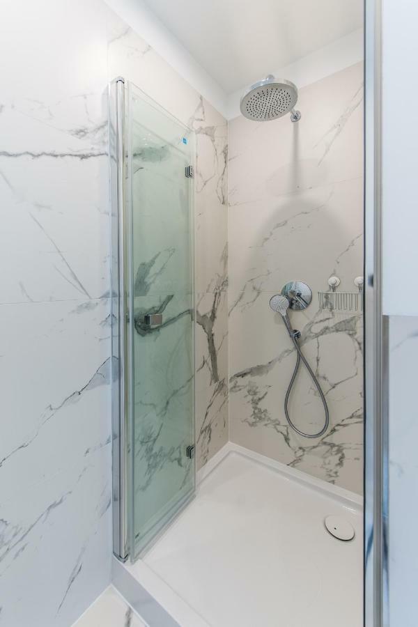 Apartamenty Czwarte Pietro غدينيا المظهر الخارجي الصورة